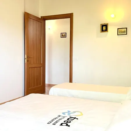 Lejlighed S040 - Sirolo, Comodo Trilocale Con Giardino