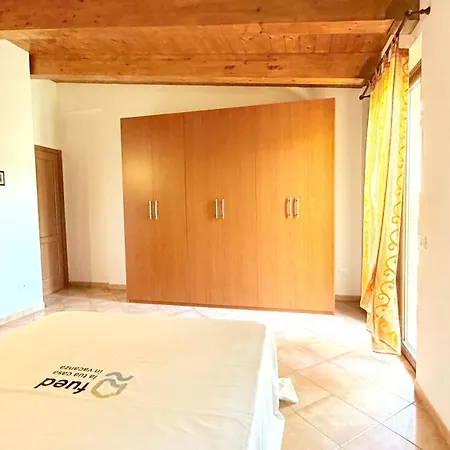 S040 - Sirolo, Comodo Trilocale Con Giardino Apartment